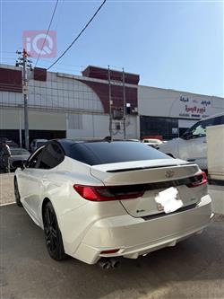 تۆیۆتا کامری